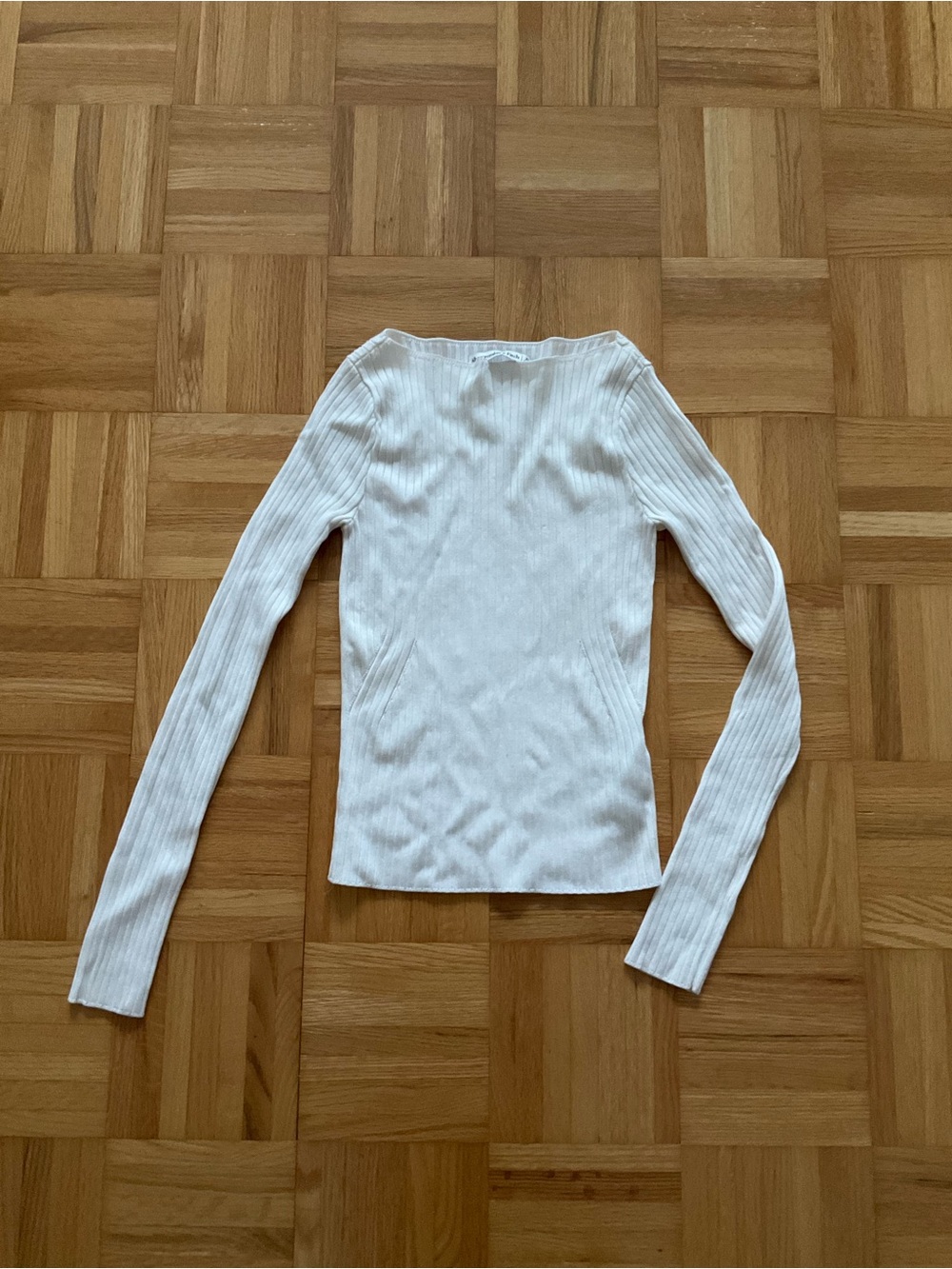 Abercrombie & Fitch - Women's Ribbed Long-Sleeve Top in Ivory - XS